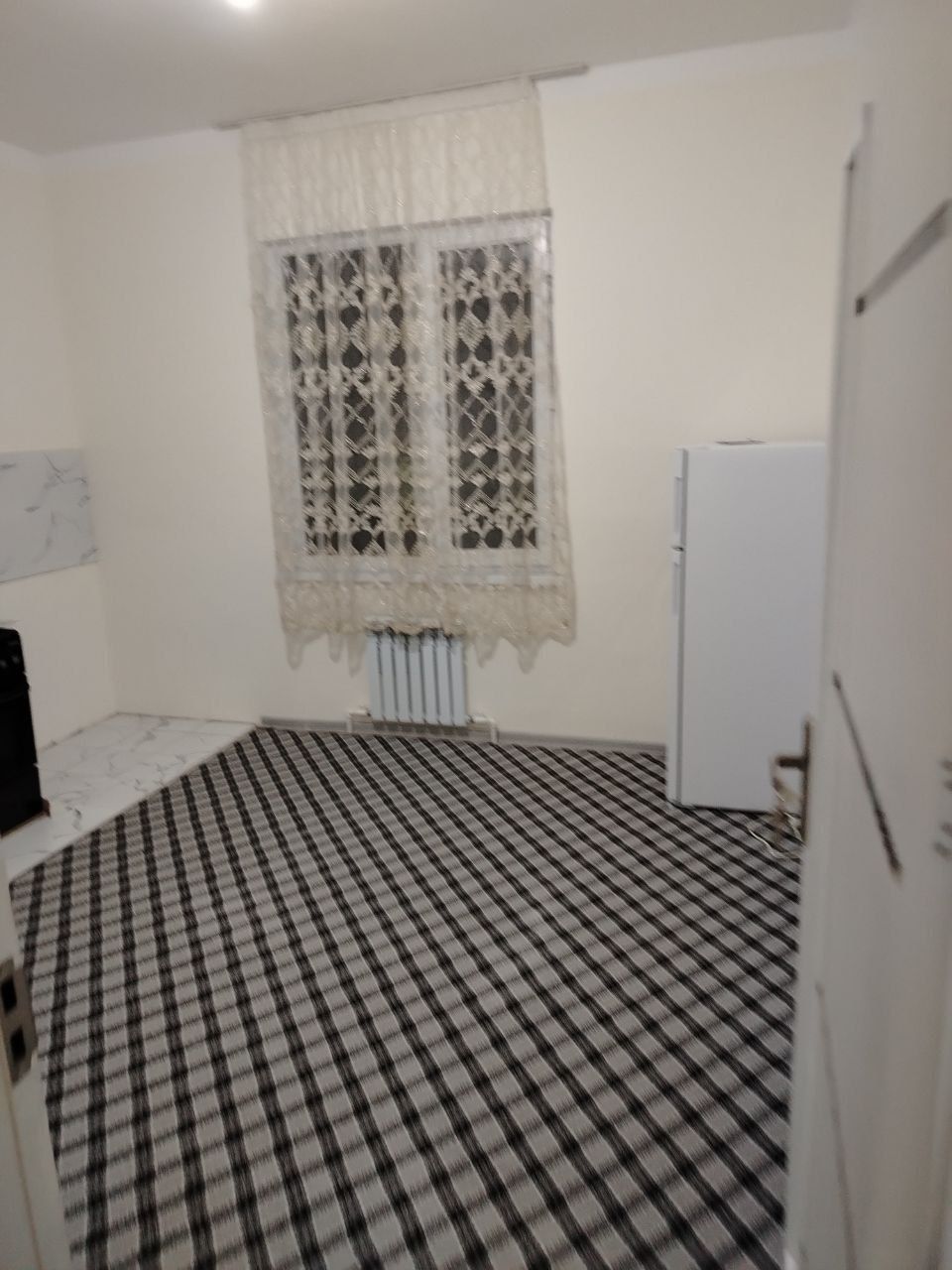 Oilaga va qizlarga 2 xonali kvartira · Manguzar, 4-rasm