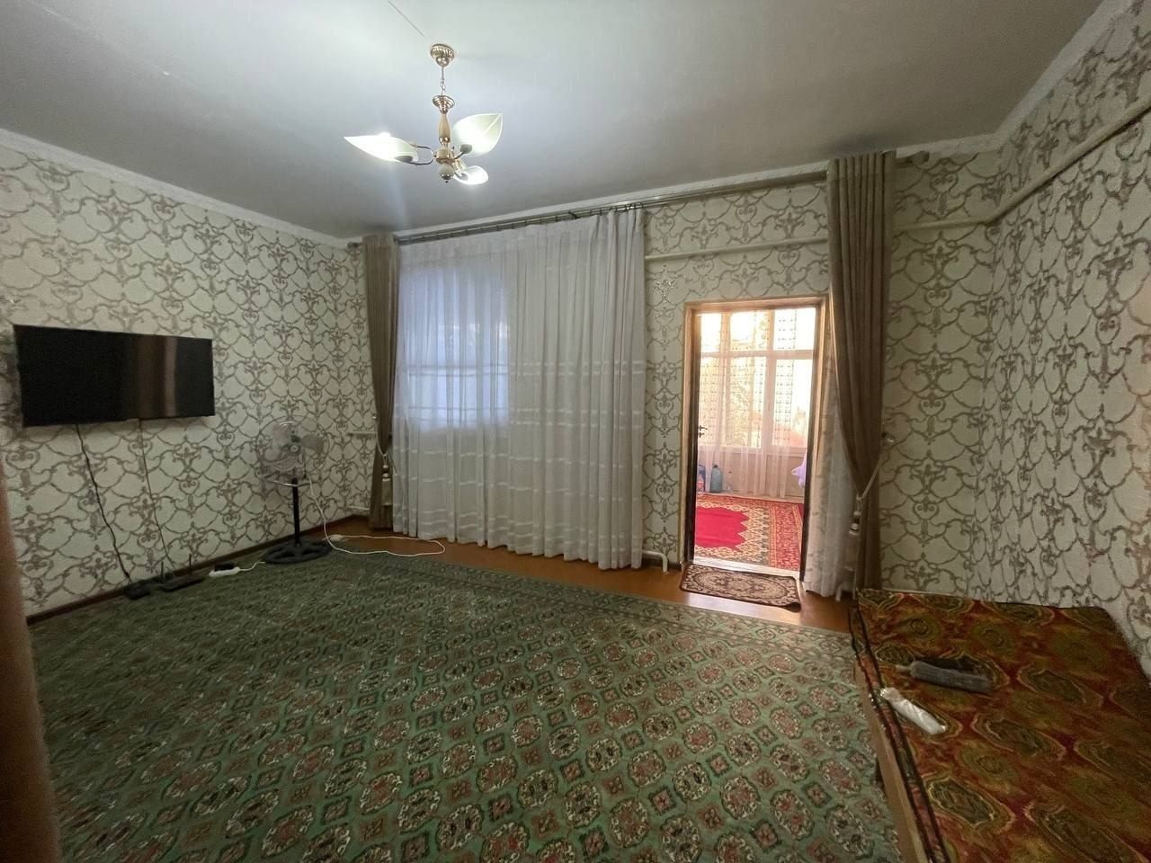 Oilaga hovli · Zolotaya bochka, 4-rasm