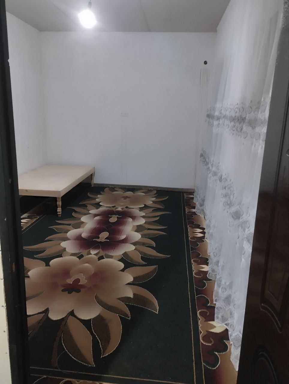 Talabalarga hovli · TISU, 1-rasm