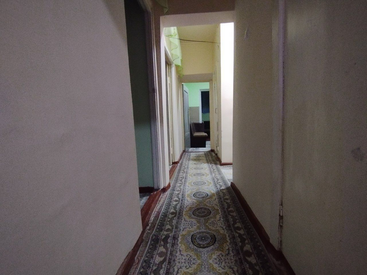 Talaba qizlarga 3 xonali kvartira · Azizbek restorani, 7-rasm