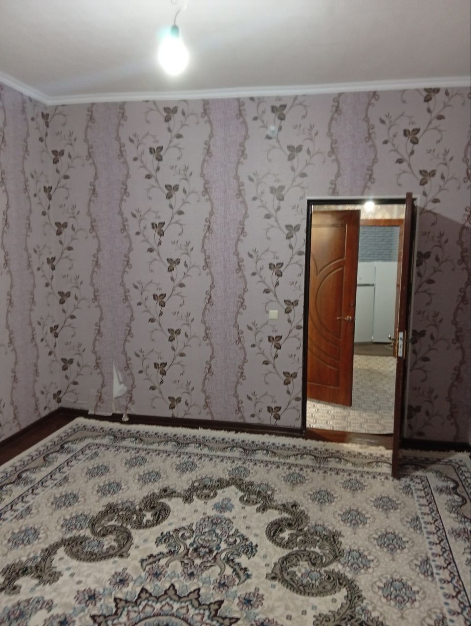 Talaba yigitlarga joy · Pyatiy · 4 ta joy bor, 3-rasm