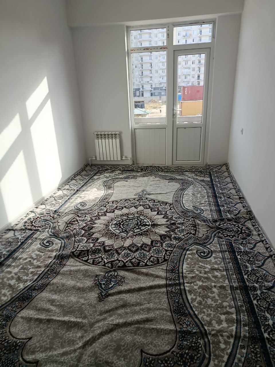Oilaga va qizlarga 1 xonali kvartira · Yashil bozor, 3-rasm